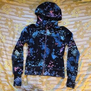 Lululemon Athletica Black and Blue Floral Hoodie